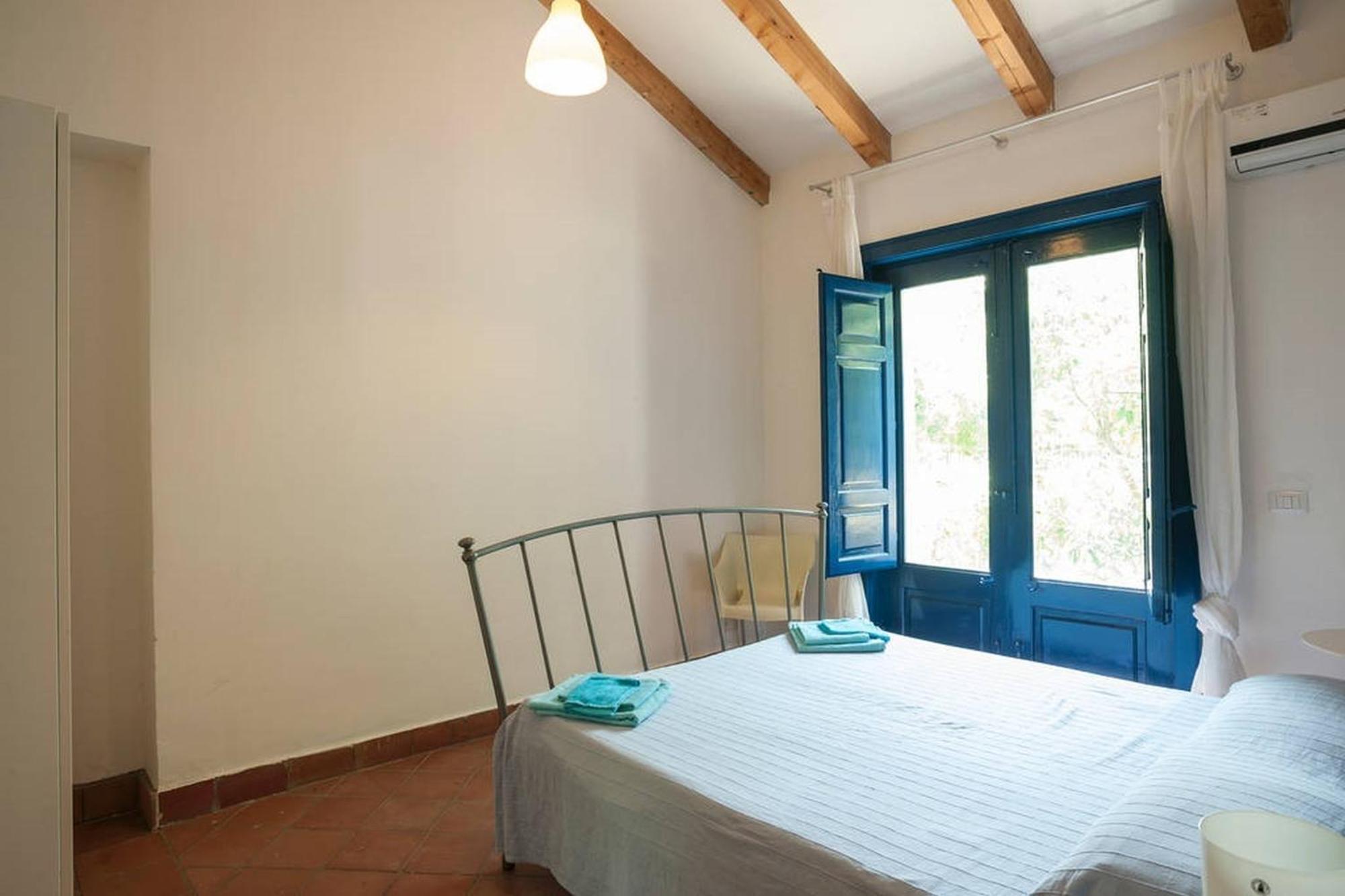 Come In Sicily La Pietra Monaca Appartement Acireale Kamer foto